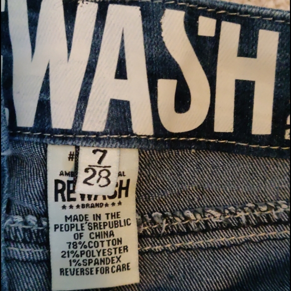 Shorts - Picture 2 of 2